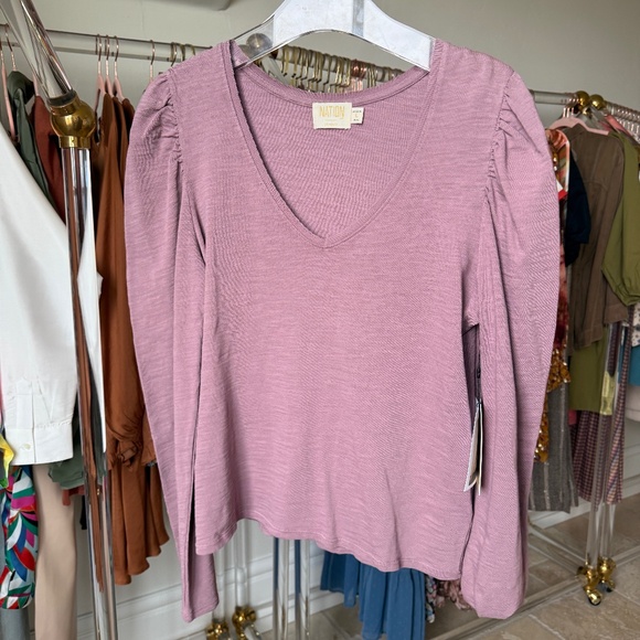 Nation Elizabeth Tee - Picture 1 of 3